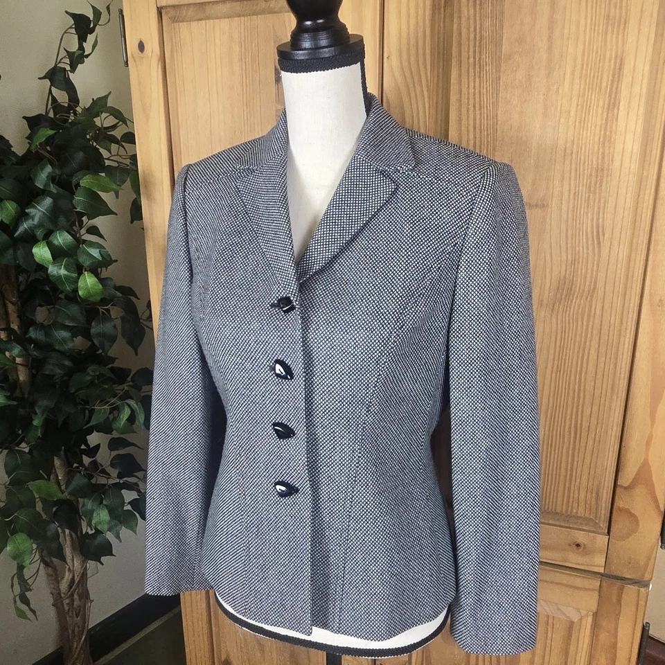 Kasper Falda Traje Talla Pequeña 6P Conjunto de Dos Piezas, Negro-Blanco Tweed Carrera Foto 2 de 4