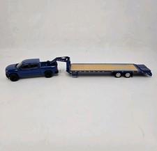GreenLight '19 Chevy Silverado & Gooseneck Trailer Blue GL Hitch & Tow Series 