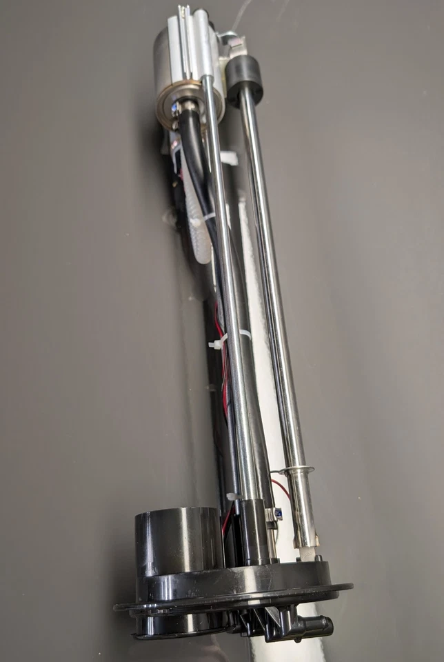 Conjunto completo de bomba de combustible Harley Davidson VRSC VRod V-Rod 2002-2006 nuevo Foto 4 de 4