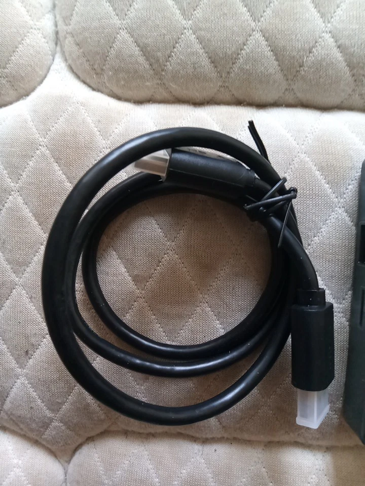 b eelink mini Ultimate Input 5vdc 2a 100 240v 50/60hz con cable USB (sin control remoto) Foto 3 de 4