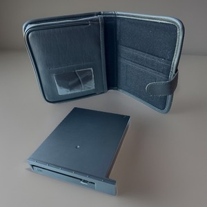 Dell Inspiron 7000 Notebook Laptop Zip Drive 100MB 4918D & Storage Case UNTESTED