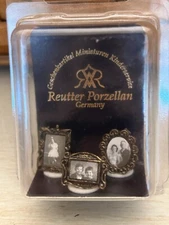 Reutter Porzellan Photos in Frames Dollhouse Miniature