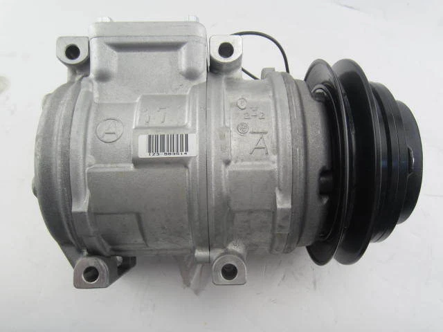 Compresor de aire acondicionado OEM Denso 10PA17C para Mazda MPV QR Foto 2 de 4