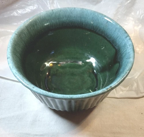 Vintage Hull USA Pottery Planter Dark Green F10 6.5" Round Ribbed Sides