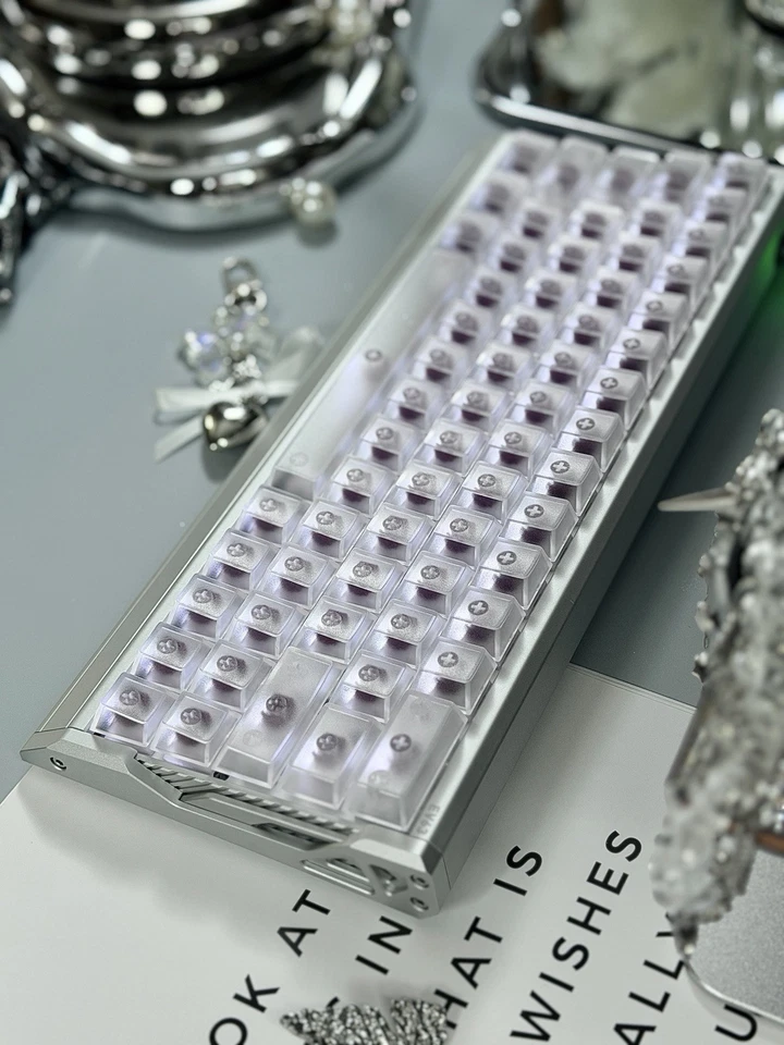 IQUNIX EV63 Magnetic Gaming Keyboard 60% Hot Swap RGB Silver Blade - Image 2 of 4