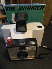 VTG Polaroid Swinger Model 20 Land Camera White Untested with orginal box