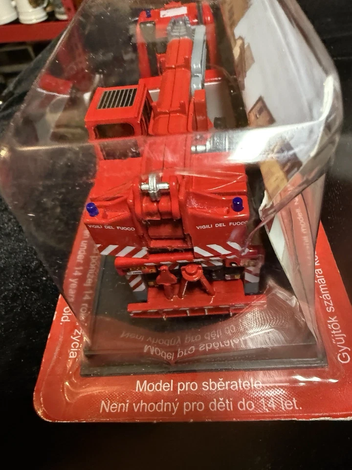 Fire Truck - Camion-grue Astra HD7 - Italy 1996 - 1/64 (No8) - Image 4 of 4