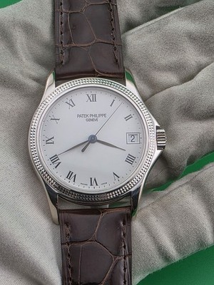 Patek Philippe Calatrava 5117G-001 White 18k Gold Automatic Mens Watch 37mm B &P