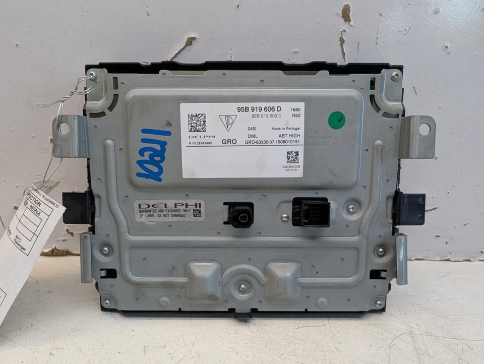 Info-GPS-TV Screen Display Screen Fits 17-18 PORSCHE MACAN 779278 - Image 2 of 4