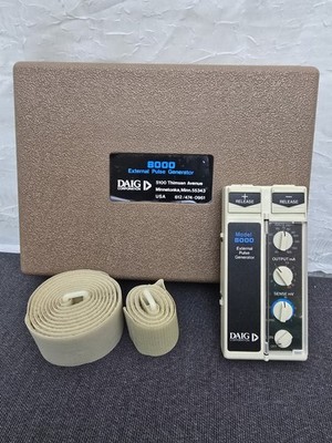 DAIG Model 8000 External Pulse Generator   Tested, Works   w/ Case, No Leads