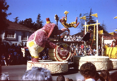 Photograph 35MM Parade Float Elephant Circus Clown 1959 Tournament of Roses
