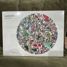 Wacom Intuos Pro Graphic Tablet PTH660 Creative Pen