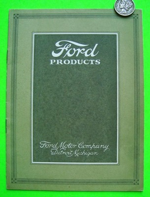 Original ca 1917 FORD FULL LINE DLX 16-pg CATALOG Brochure CARS Trucks TRACTOR