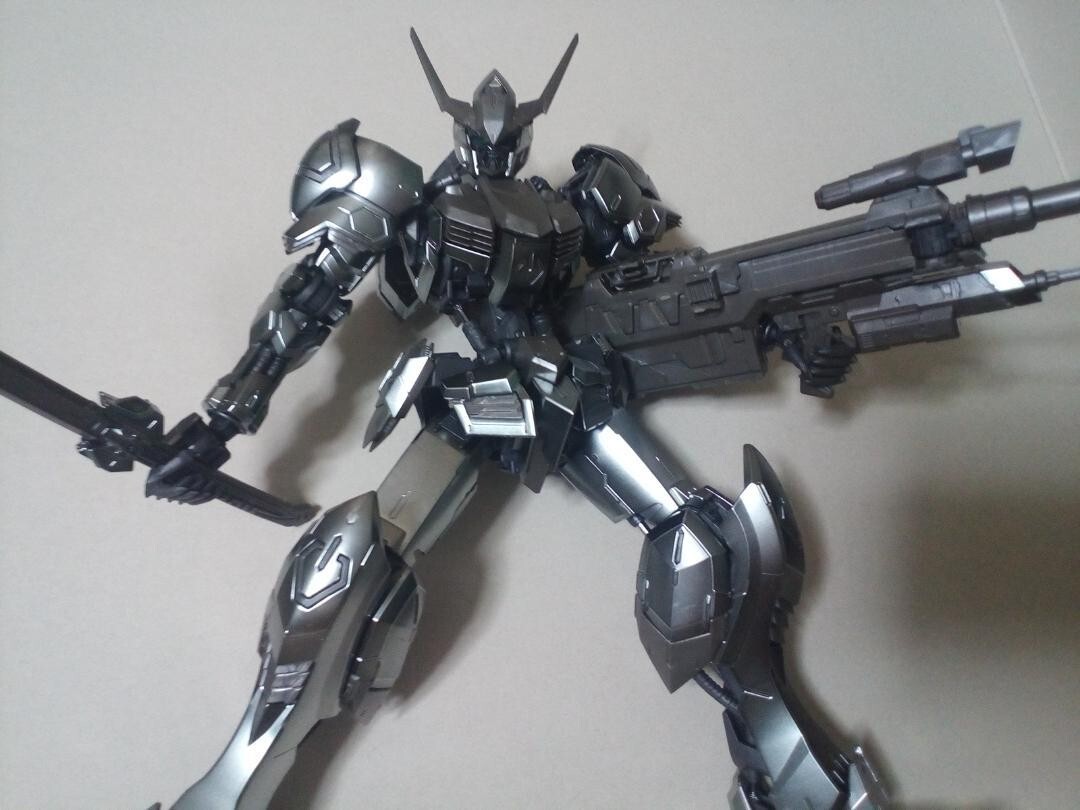 GUNDAM Iron Blood Coating Barbatos 1:100 MG BANDAI Model Kit