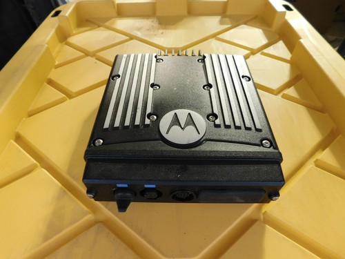 Motorola XTL5000 05 radio mobilne 7/800mhz P25 trunking przetestowane działające - Zdjęcie 2 z 2