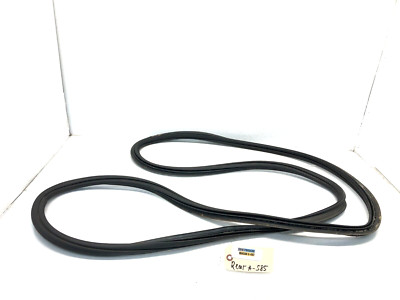 2015-2024 PORSCHE MACAN REAR TRUNK LID LIFTGATE WEATHERSTRIP SEAL OEM