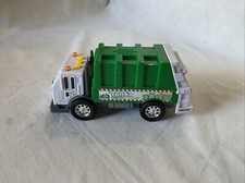 Tonka Green  Clean Garbage Toy Truck 2015 Hasbro, Lights  Horn Test  Works