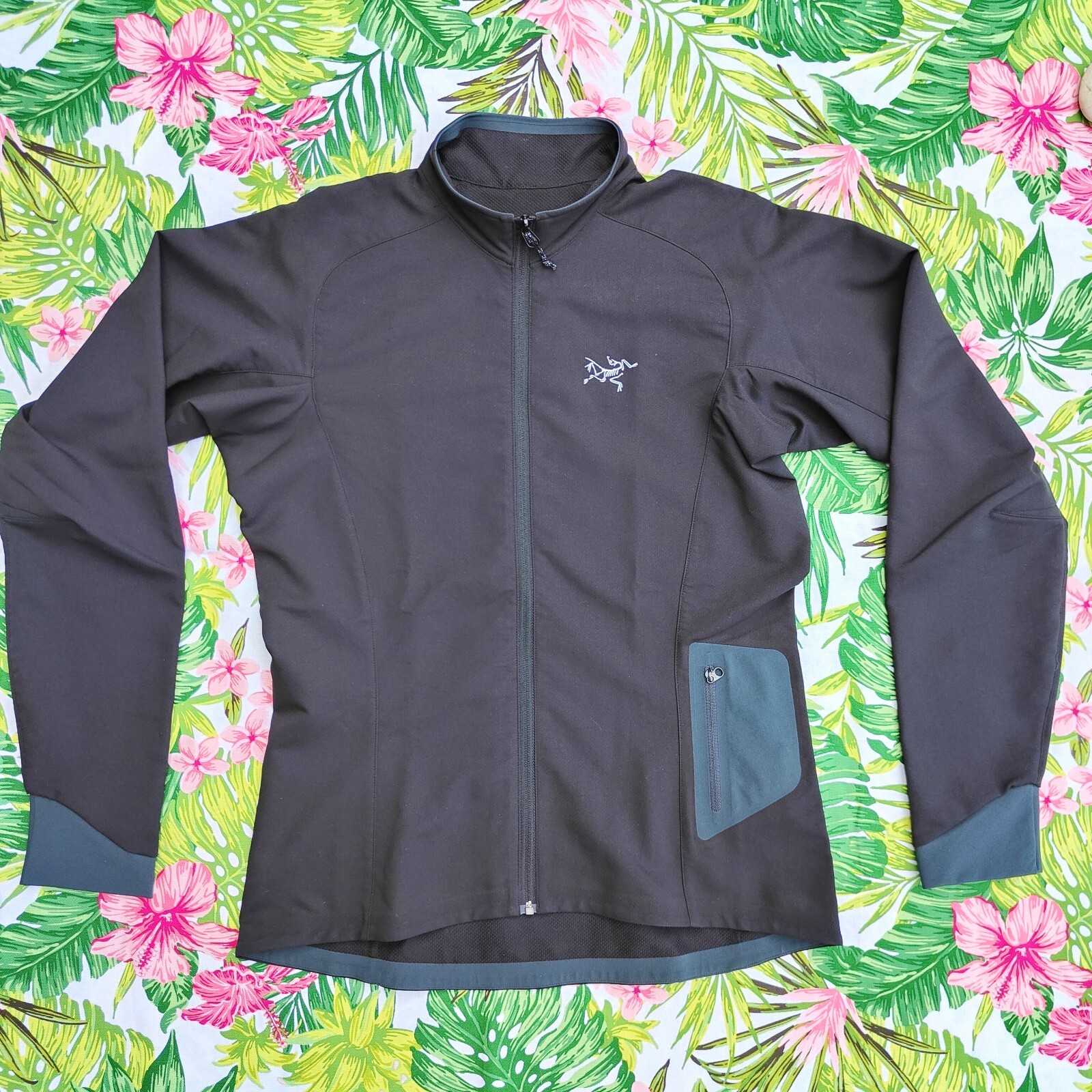 Arc'teryx Giacca da corsa donna nera leggera full zip riflettente piccola