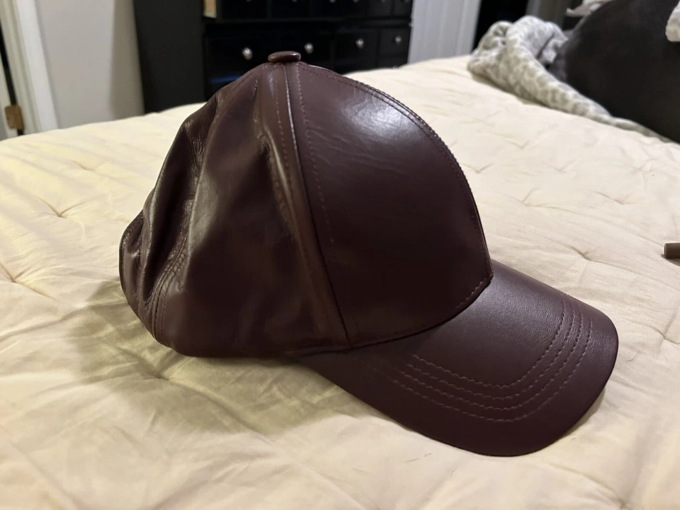 Boné bola Hall couro oliva e pique novo com etiquetas feito nos EUA - Imagem 2 de 4