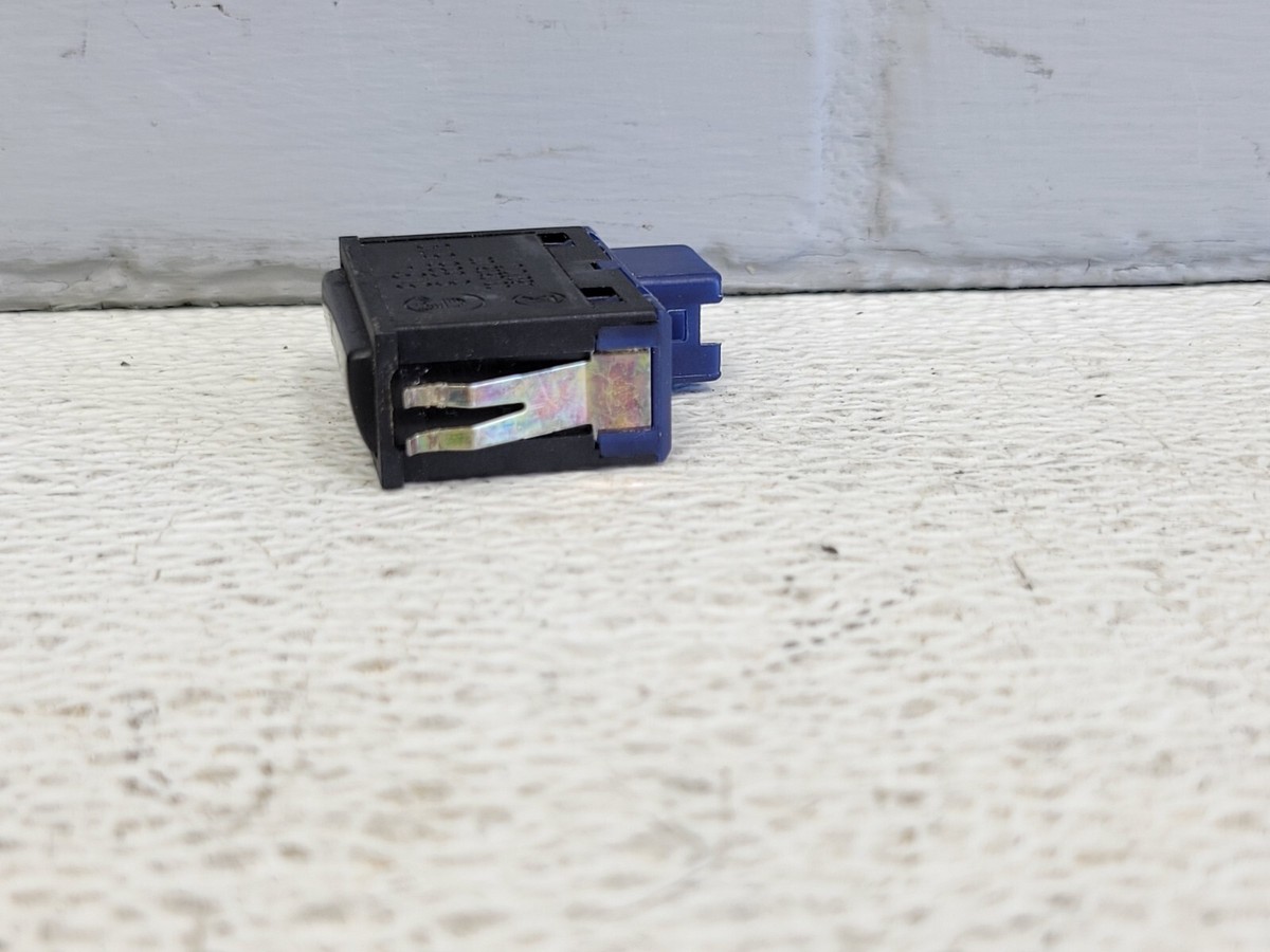 z４３２ MARKETWATCH: A Nissan Fairlady Z432-R has sold for over $800,000