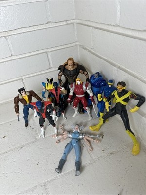 Vintage 1990s ToyBiz X-Men Marvel Action Figure Lot Wolverine Cyclops 