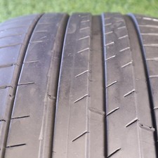 245 40 19 Michelin Pilot Sport 4 70 Tread 632 98y 27597 245 40 19 Michelin Pilot Sport 4 70 Tread 632 98y 27597