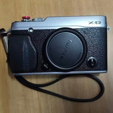 Fujifilm X-E2 Body Only Digital Camera Tested Good Condition W/SD Card Charger