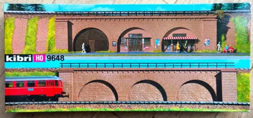Kibri Φιγούρα Μοντελισμού Puente recto con arcos de piedra 30 cm | HO 1:87 | 9648 | Zustand: New