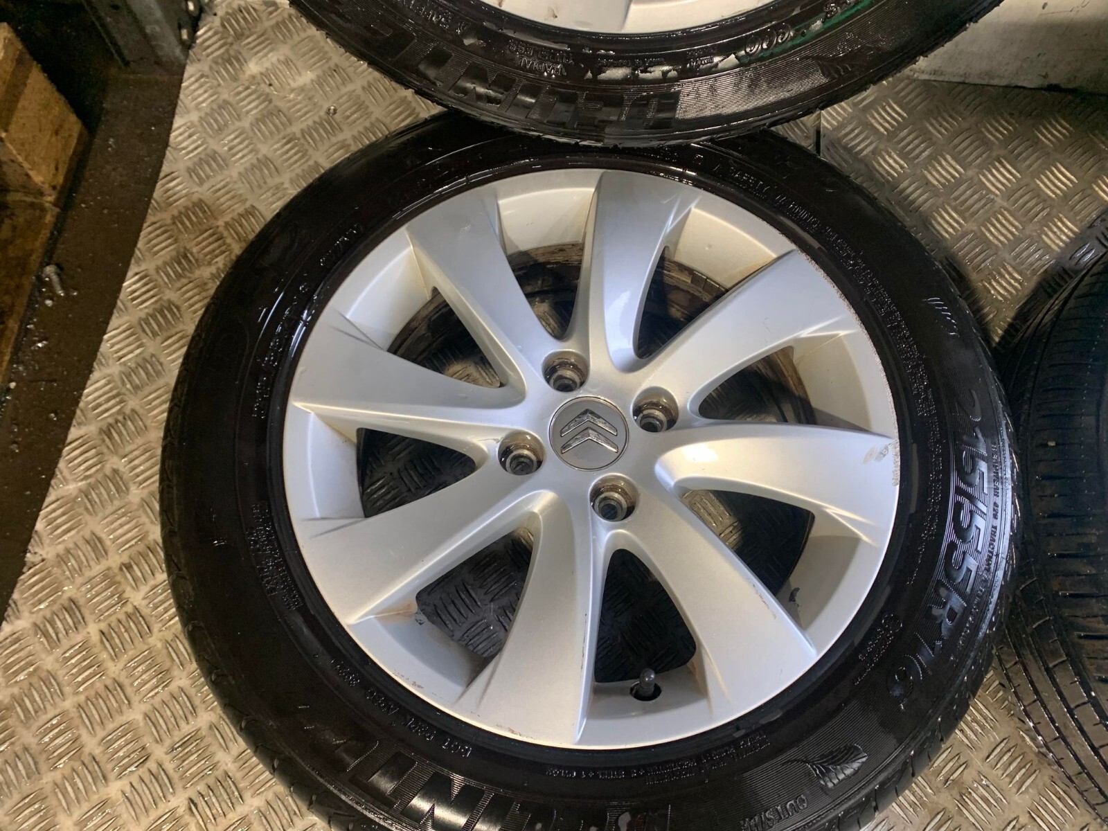 CITROEN PEUGEOT GENUNE ALLOYS WHEELS C3 C4 C5 308 508 4 STUD 8 SPOKE