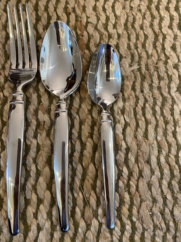 Vintage 20 piezas Hoffritz Orleans 5 - 4 piezas ajustes de lugar 18/10 Foto 3 de 4