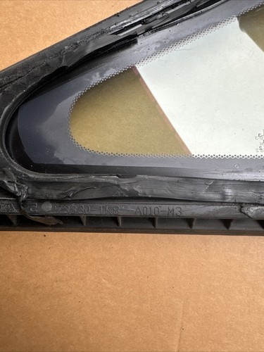 2011-2017 HONDA ODYSSEY RIGHT PASSENGER FRONT VENT GLASS WINDOW OEM - Picture 3 of 4