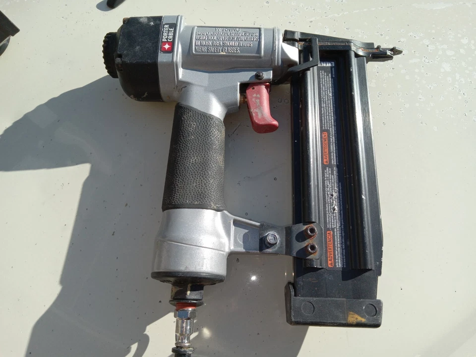 PORTER 电缆 BN200SB (PSC012124) 钉钉机 — 第 2/4 张图片