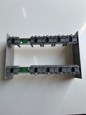 Edwards EST3 Schienenelement-Chassisbaugruppe Für Feueralarmsysteme SFS1-ELEC