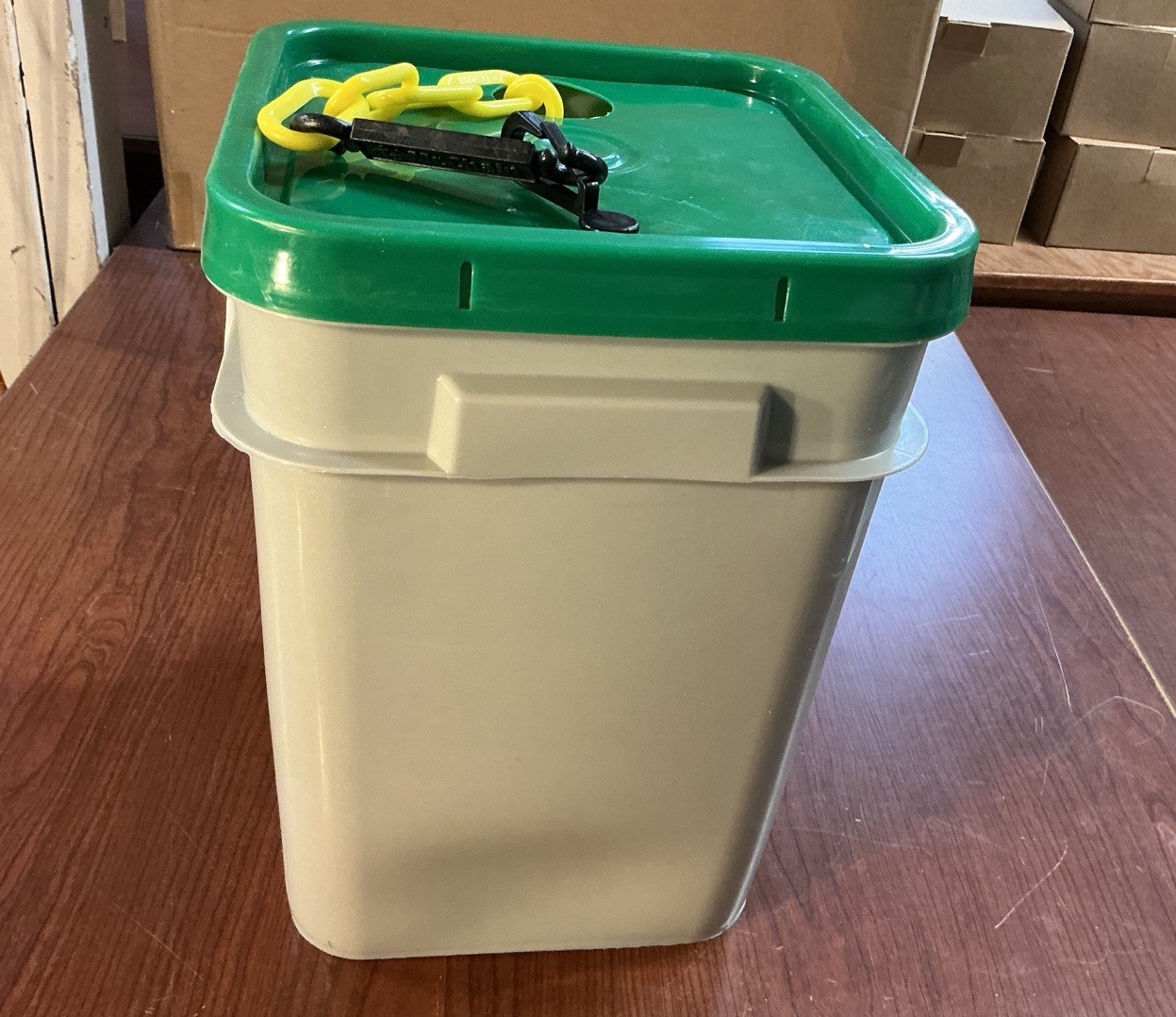 Mr. Chain Safety Barrier Plastic 2in Yellow Chain Bucket 120ft B154