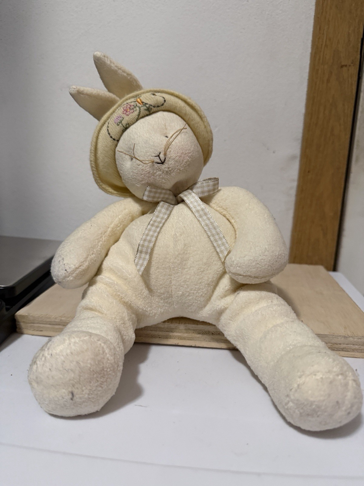 Vintage Hallmark Bunnies by the Bay BAYLEE 2002 Rabbit Plush Easter 11”