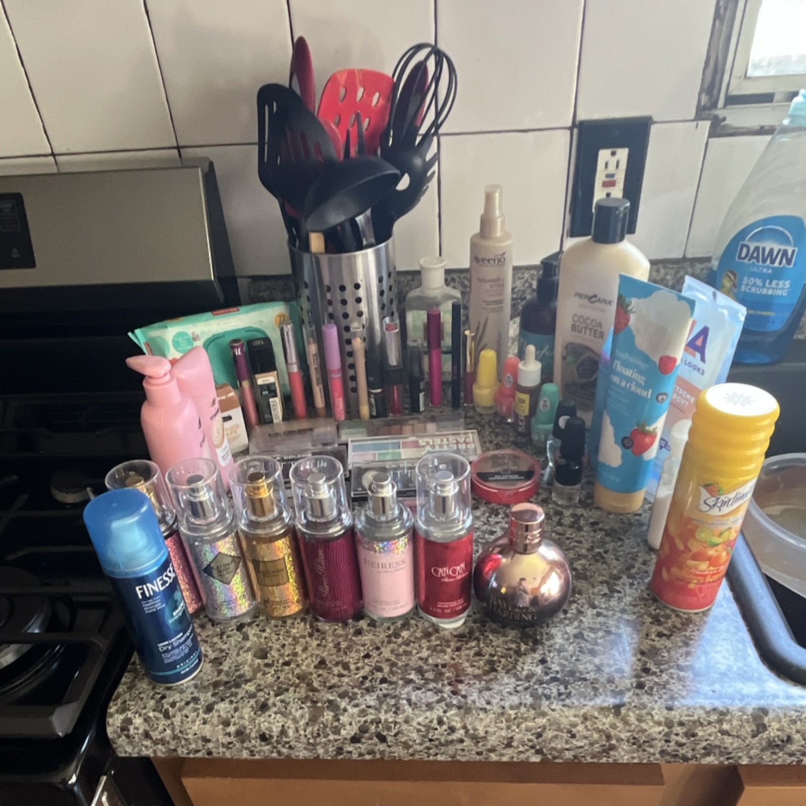 S Sprays Creams Mixed Lot