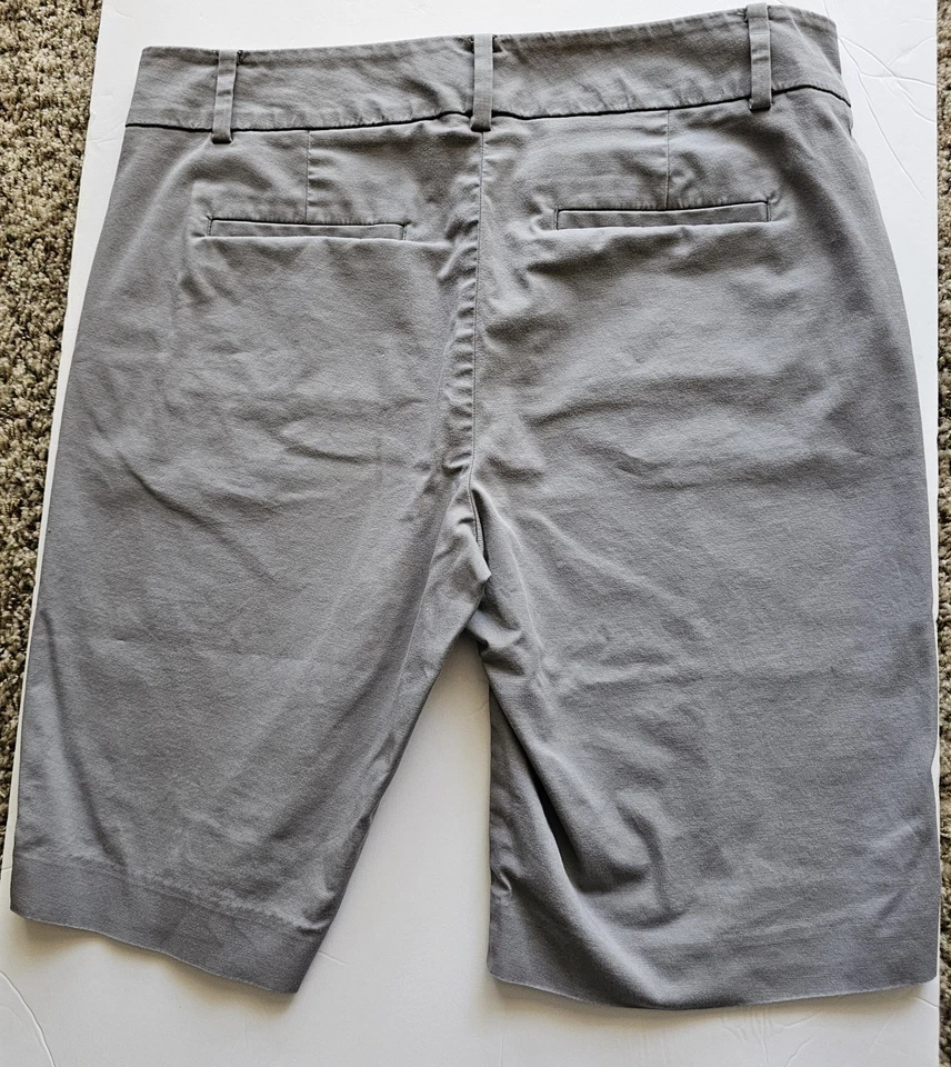 Ann Taylor Boardwalk 短裤 8 码灰色中腰 — 第 2/4 张图片