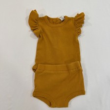 Kate Quinn Ribbed Flutter Bodysuit Bloomer Set baby