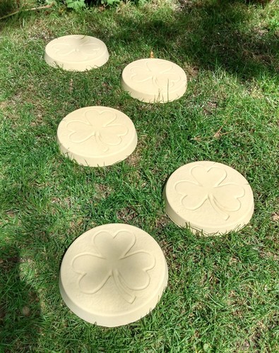 6 x trampolini rotondi in cemento da giardino Buff 23 cm/9 pollici | trifoglio - Foto 9 di 9