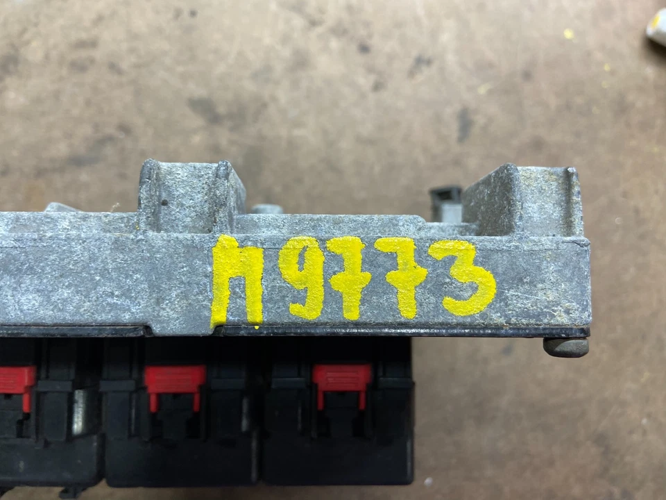 Dodge Charger Magnum 2007 3,5 L control de motor P05094900AH M9773 DG Foto 3 de 3