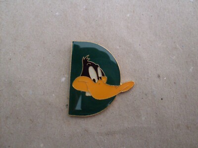 Duffy Duck - Pin.  B