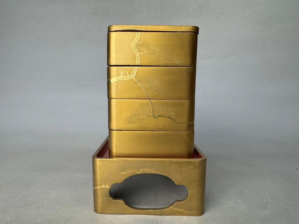 MUÑECA HINA Y8932 Festival de Muñecas Laca Dorada Caja Multinivel Japón Antigua Foto 3 de 4