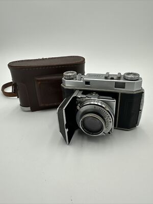 Retina II Type 211, Compur-Rapid w/Schneider Kreuzhach Xenon 50mm f/2 Lens 