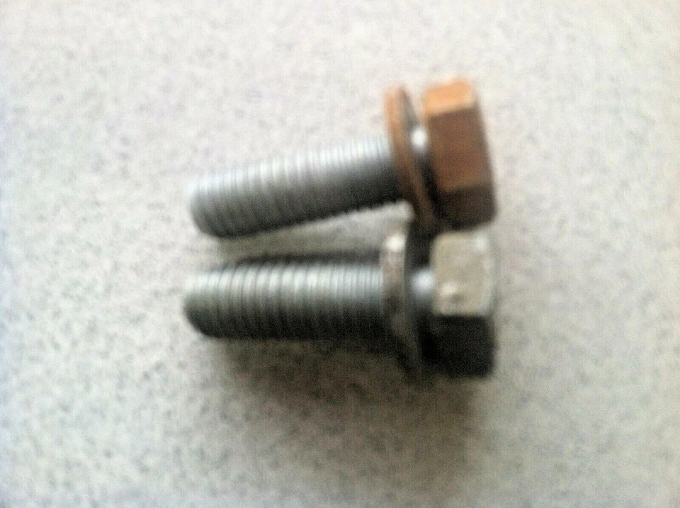 2004-2008 BMW 750i 750Li E65 E66 ~ 2 МАСЛЯНЫЙ ПОДДОН ВЕРХНИЙ БОЛТ ~ 07119904527 - Изображение 2 из 3