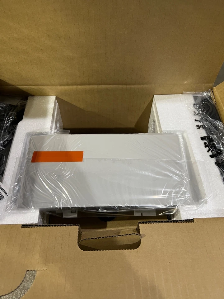 Fujitsu fi-8150 Color Double-Sided Network-Enabled Desktop Scanner with Auto - Image 3 of 4