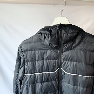 womens black north face gilet