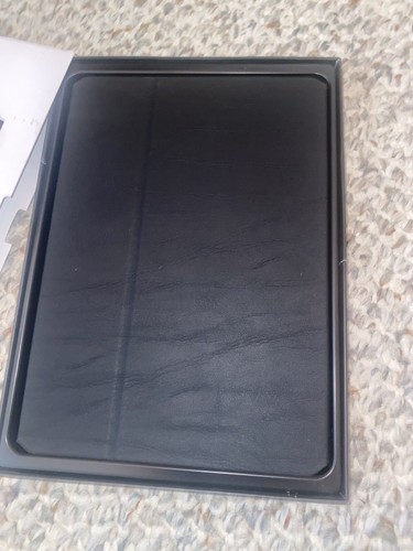 NEU Incipio iPad 9,7" 2017 2018 Folio Cover Case Magnetverschluss schwarz Faraday - Bild 2 von 3