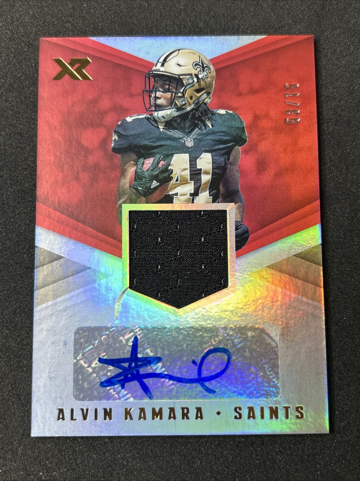 Alvin Kamara Panini XR Rookie Swatch Autographs #AK Red