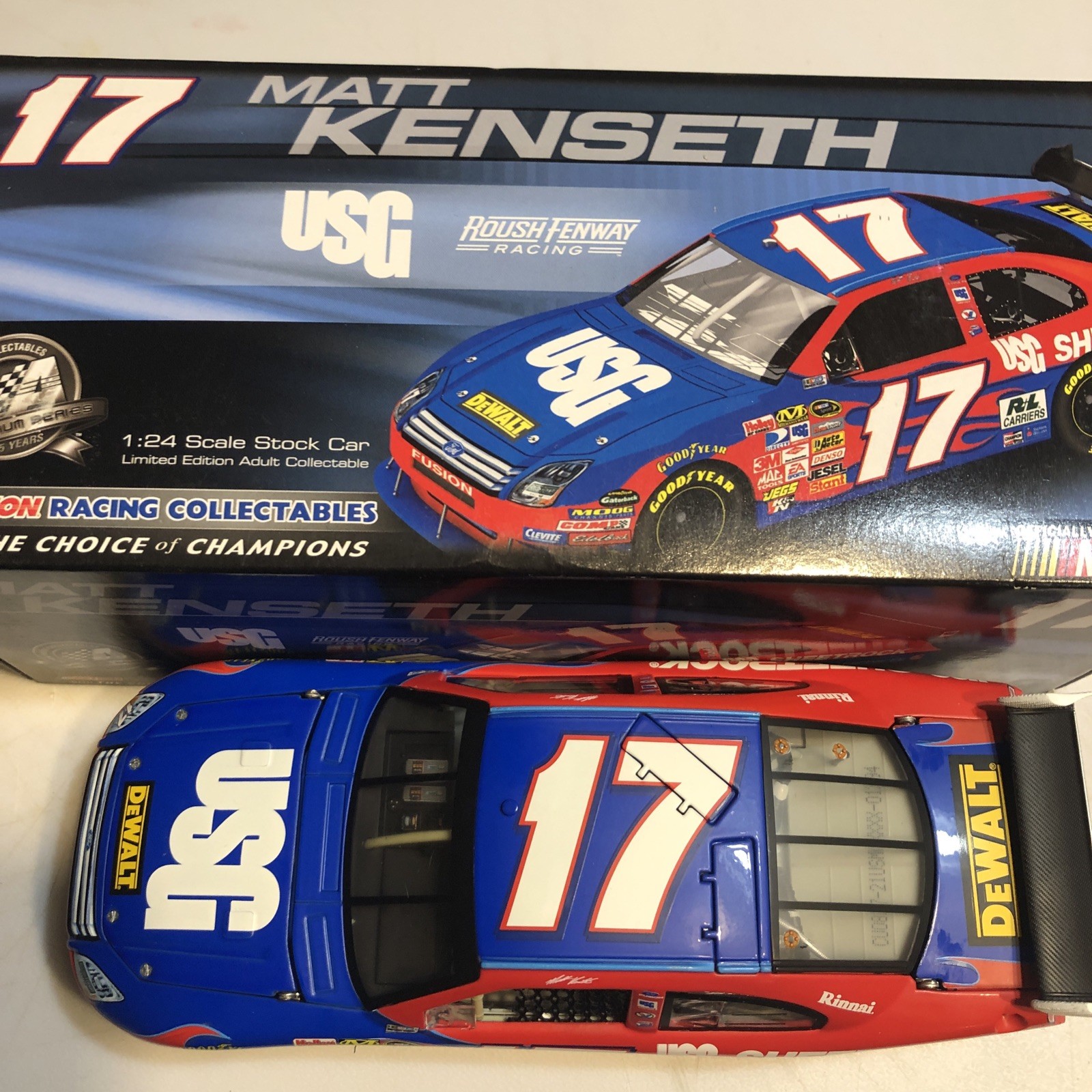 17 MATT KENSETH USG DEWALT 2008 FUSION COT 1 of 2004 #1294