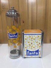 Juego de dispensador de pajita de vidrio y servilletas de metal Fanta Soda comedor retro